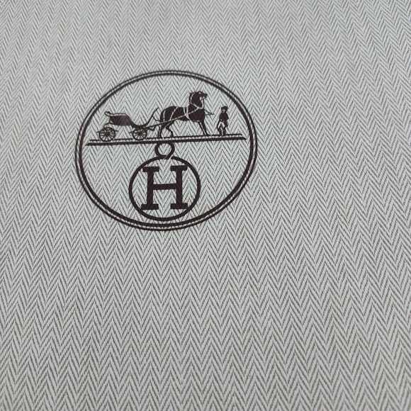 Authentic HERMÈS Beige Herringbone Shoe Dust Bag 16x12" Logo Drawstring LIKE NEW - Picture 2 of 4